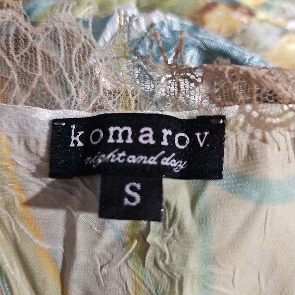 ✨ Komarov Crinkle Midi Dress | Lace Detail | Abstract Print ✨ - Picture 3 of 9